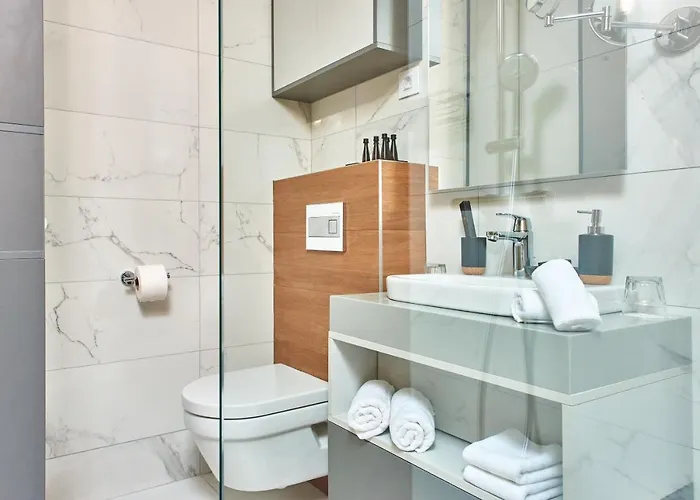 & アパート ズラティボール