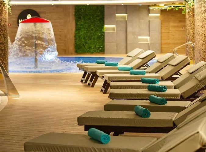 & * ズラティボール